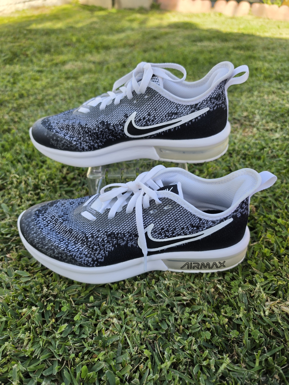 Nike Air Max Sequent 4 GS 'Oreo Sneakers Unisex Size 5.5Y  24cm.